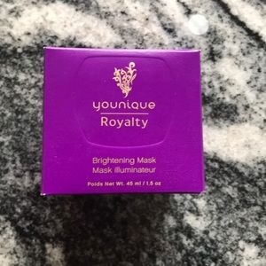 Younique Royalty Brightening Mask